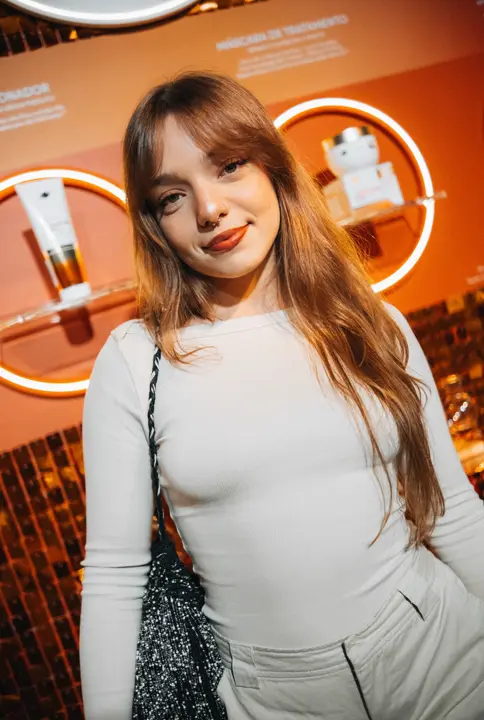Dove, Vídeo + Foto, foto 16